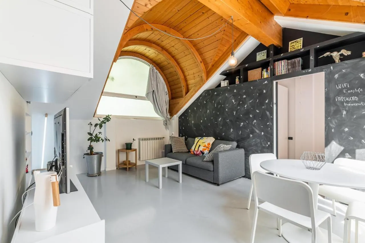 Easylife - Incantevole Abitazione In Zona Isola Milan 0*,